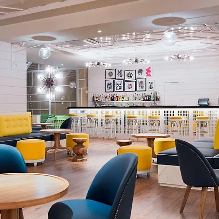 H10 Palmeras Hotel 4*