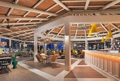H10 Palmeras Szálloda 4*