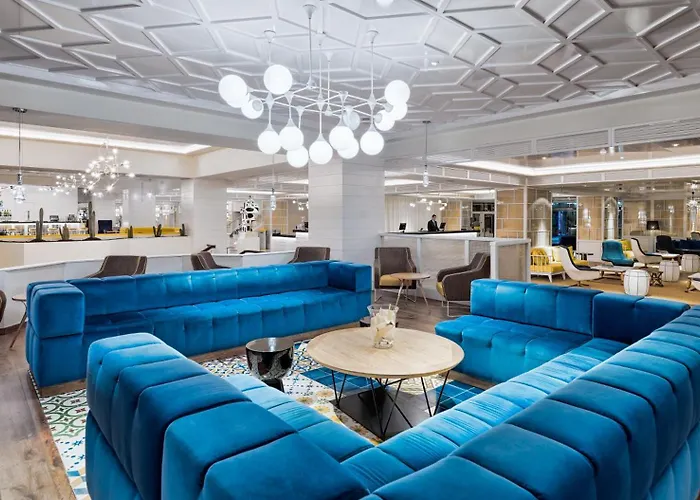 H10 Palmeras Szálloda 4*