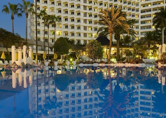 H10 Palmeras Szálloda 4*